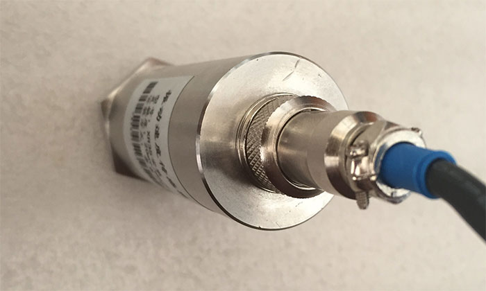 振動(dòng)傳感器 不同測(cè)量環(huán)境下如何安裝振動(dòng)傳感器?(圖1)